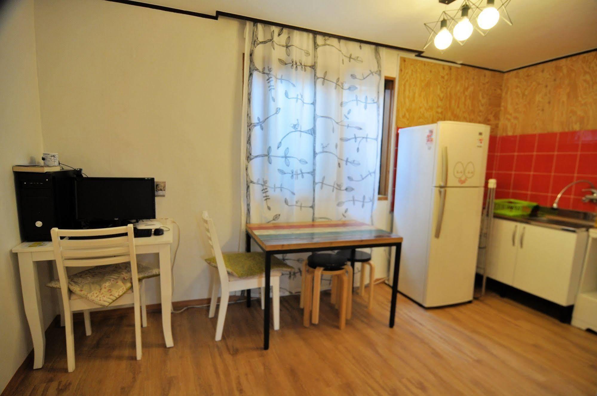 Backpackers Inside Hostel Seul Exterior foto